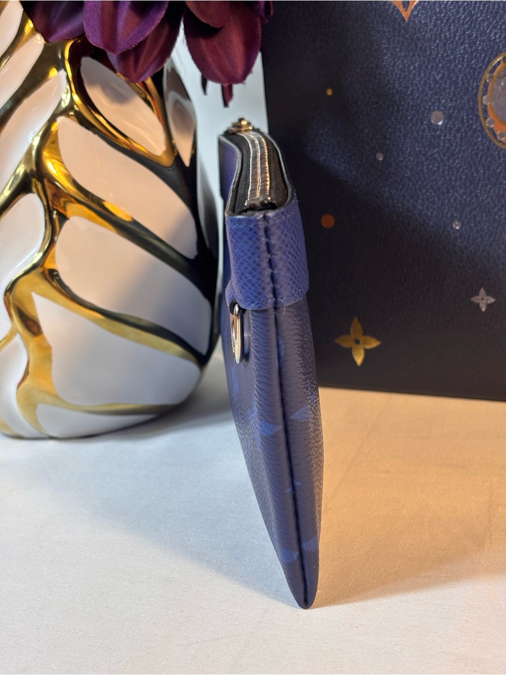 Louis Vuitton Cobalt Discovery Pouch - Picture 6 of 14